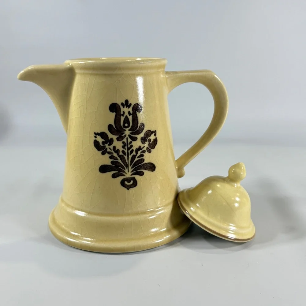 VTG Pfaltzgraff Village Coffee Pot Tea Server Pitcher Tan Brown Folk Farmhouse